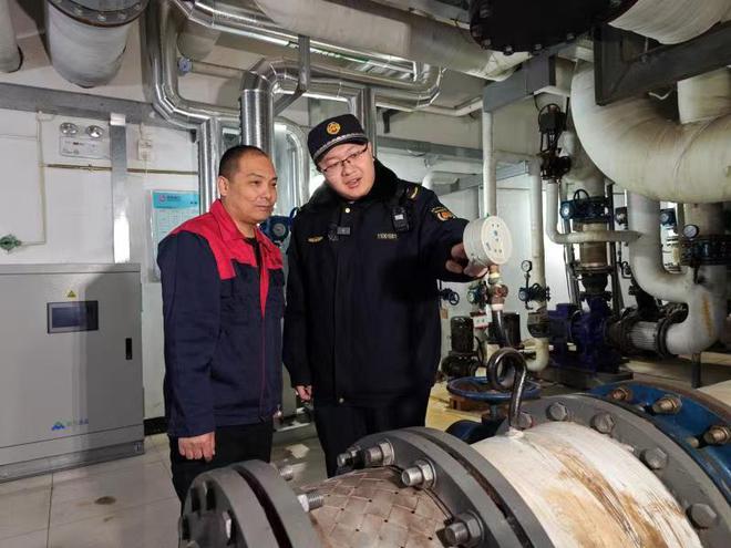 海彩神vll淀城管加强专项执法 确保居民家中温暖(图1)