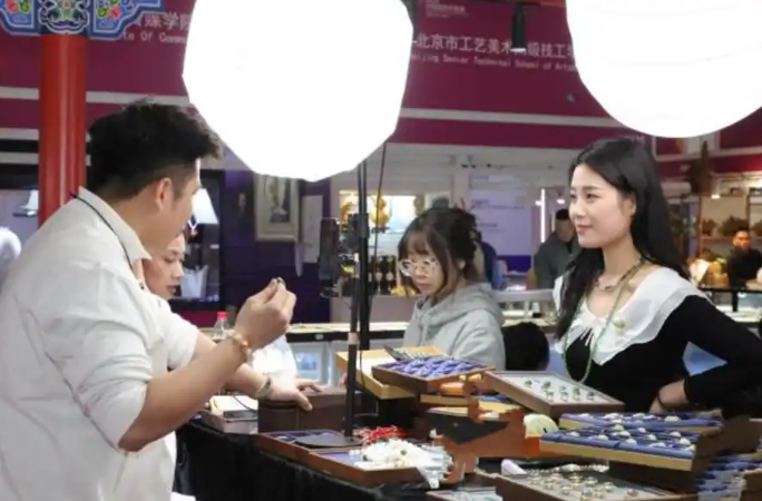 彩神vll文化赋能珠宝释放消费新风——2025北京国际珠宝展3月19日盛大启幕！(图4)