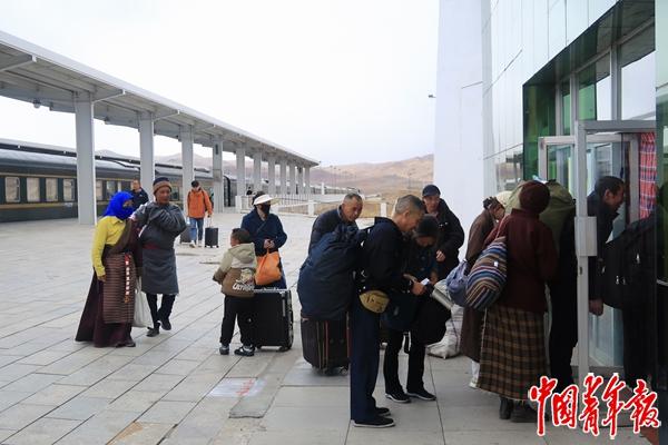 彩神vll海拔最高的火车客运站(图4)