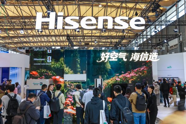 AWE2026：新一彩神vll代AI智能空调！海信2026世界杯定制空调全阵容亮相！(图1)